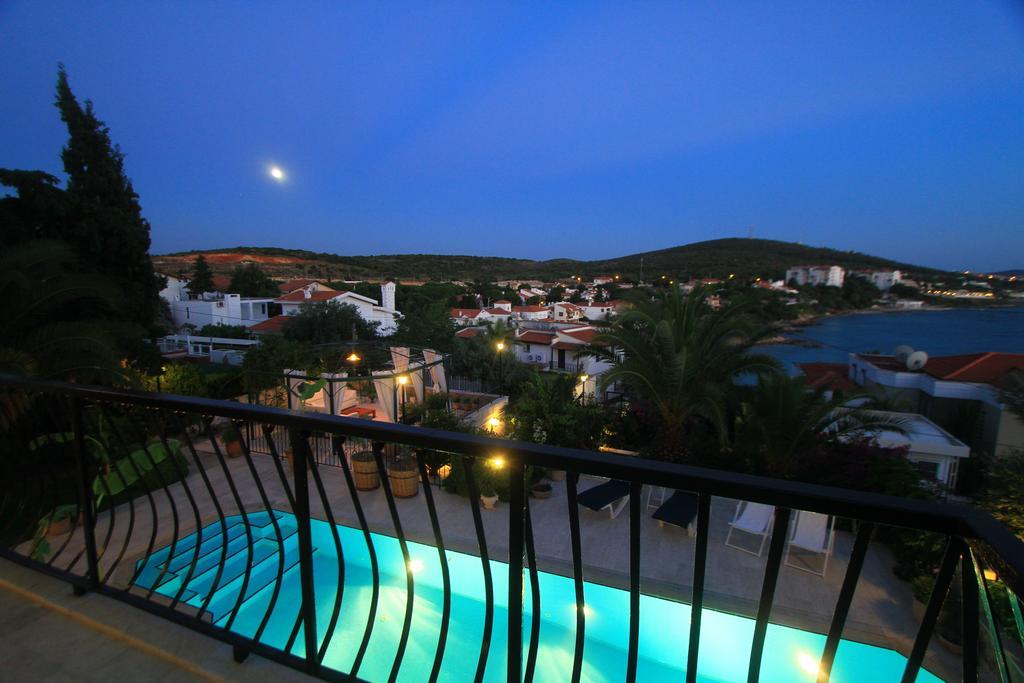 Limonlu Ev Ardic Hotell Alaçatı Eksteriør bilde