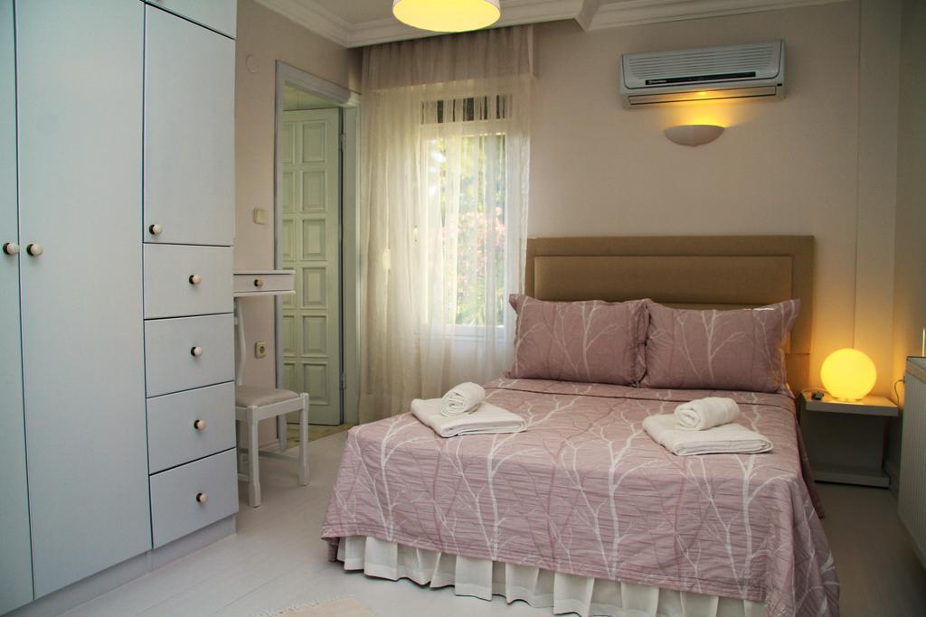 Limonlu Ev Ardic Hotell Alaçatı Rom bilde